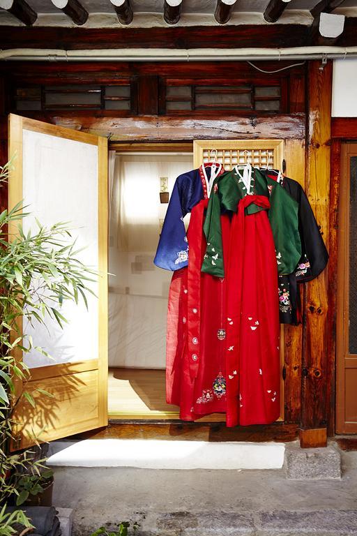 Vine Hanok Guesthouse Seúl Exterior foto