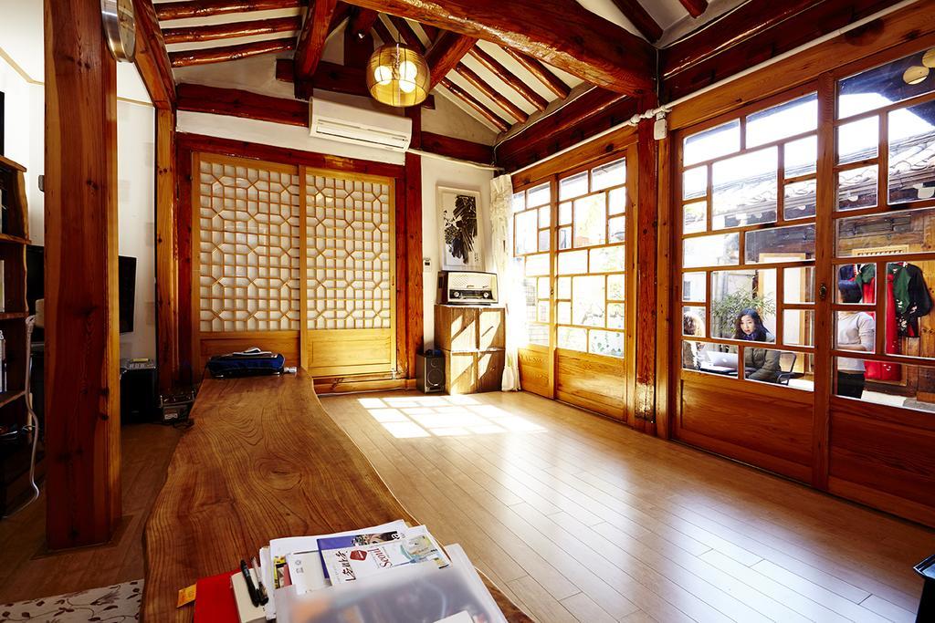 Vine Hanok Guesthouse Seúl Exterior foto